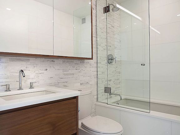 4th image of 301 W 53rd St #*9d