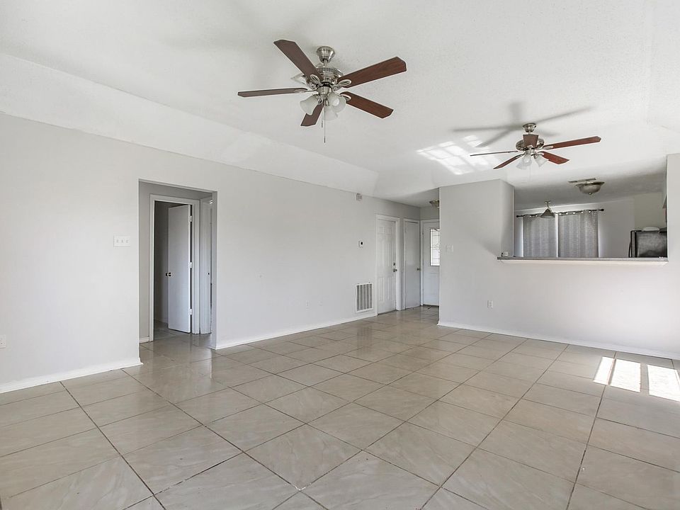 1st image of 4136 Lac Street Pierre Dr