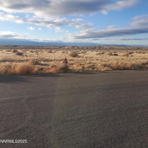 45 Nadel Ln, Yerington, NV, 89447