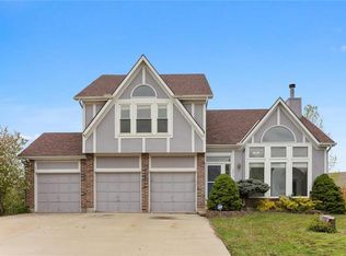 5412 Millridge St, Shawnee, KS 66226
