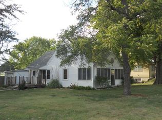 103 N Adams St, Council Grove, KS 66846