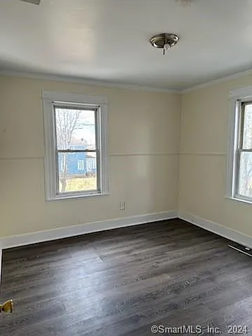 Building Photo - 481 Hollister Ave #2