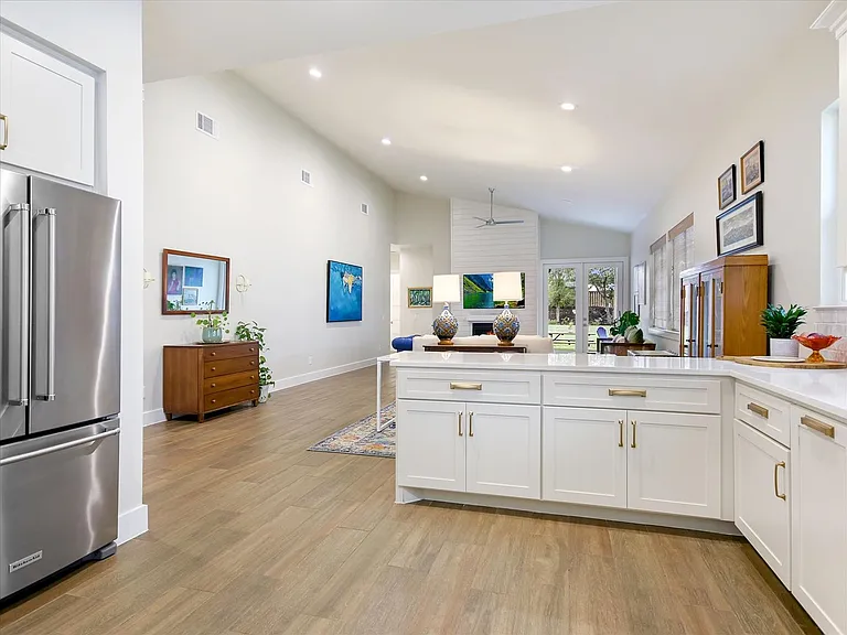 170 Bunker Ranch Blvd #16 — Photo 4