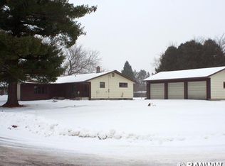 506 Washington St, Hawkins, WI 54530