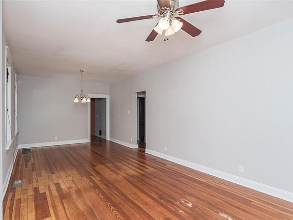 5th image of 4755 Bonita Ave