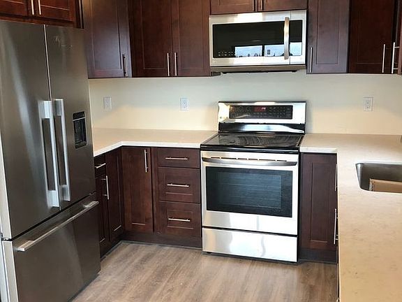 3rd image of 2466 6th Ave N APT 304