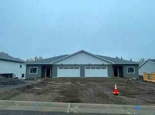 5280 Twin Pines St #5274, Duluth, MN 55811