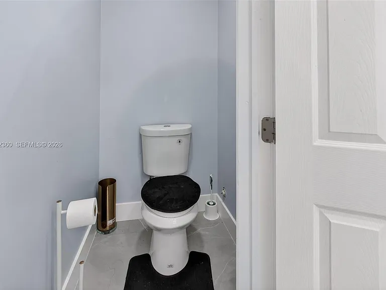 2167 SW 176th Ter — Photo 55