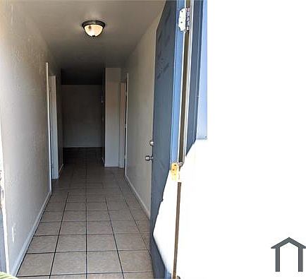 1st image of 2719 W Maryland Ave #2