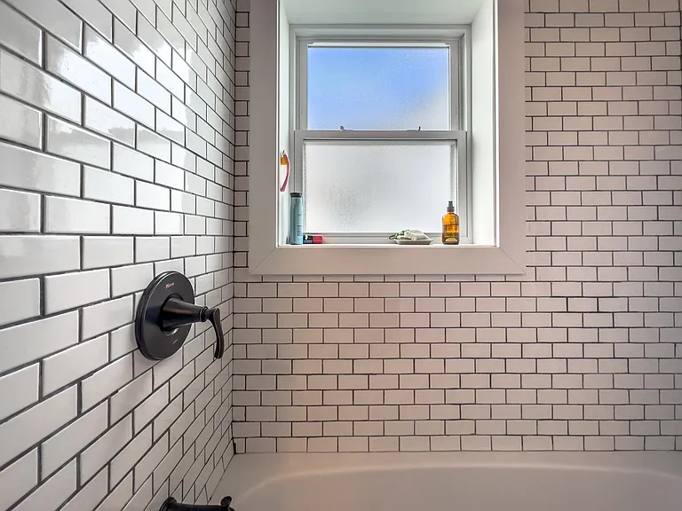115 Westwood Ave — Photo 14
