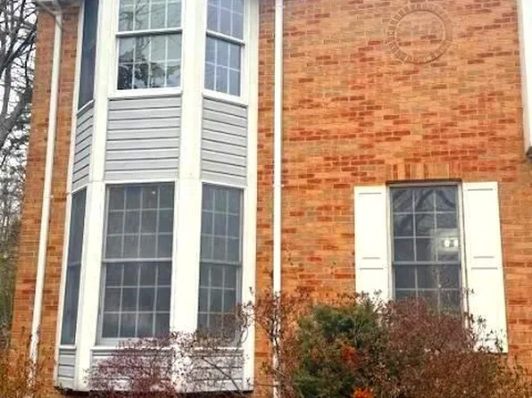 510 Fairfax Ln, Herndon, VA 20170