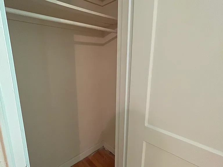 1623 Valley Ave — Photo 15