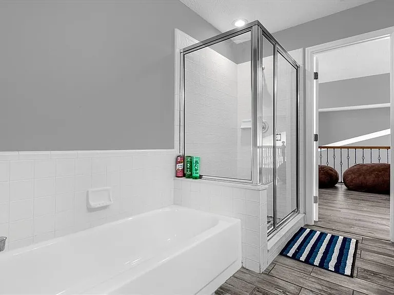 2820 Smithfield Dr — Photo 27