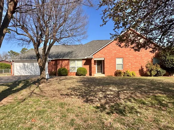 3 Limousin Ln, Shawnee, OK 74804