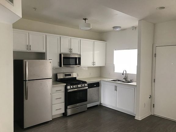 3rd image of 251 Robinson St APT 108