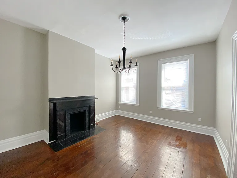 228 Jacksonia St — Photo 2
