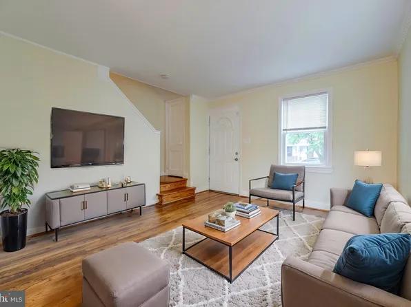 4642 A St SE, Washington, DC 20019