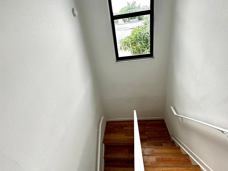 1931 SW 17th Ct — Photo 20