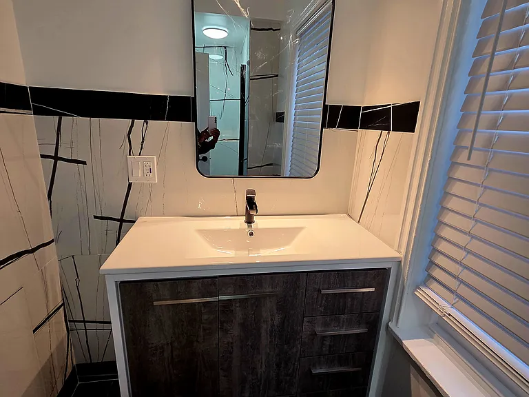 2712 W Girard Ave #3 — Photo 8