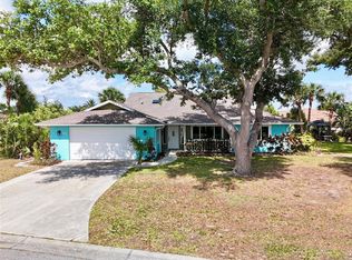 98 Hourglass Dr, Venice, FL 34293