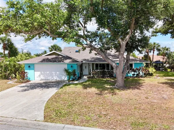 98 Hourglass Dr, Venice, FL 34293