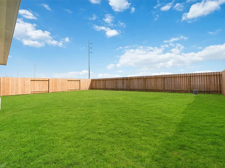 31622 Farlam Farms Trl — Photo 2