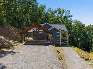 154 Blueberry Hill, Hayesville, NC 28904