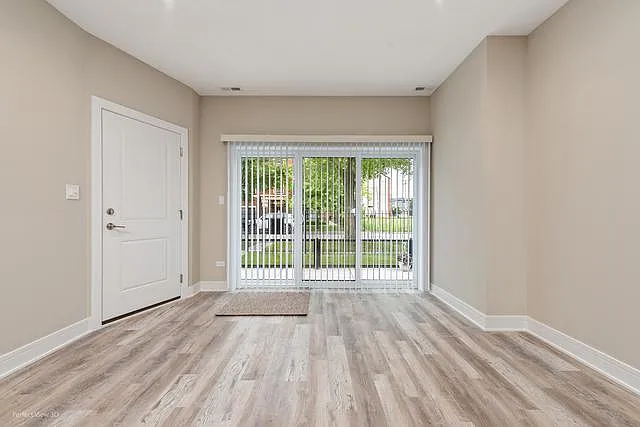 6534 S Maryland Ave #2 — Photo 4