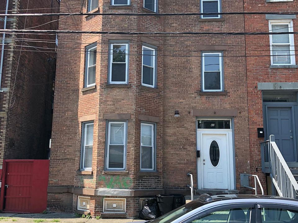 1st image of 47 Carpenter Ave #3