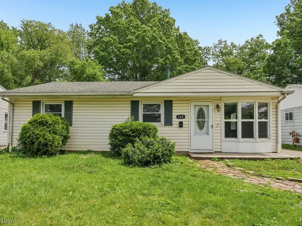 249 Erieview Blvd, Sheffield Lake, OH 44054
