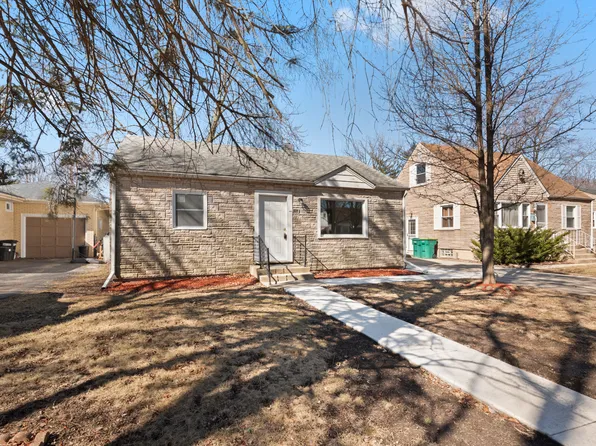 123 Earl Ave, Joliet, IL 60436