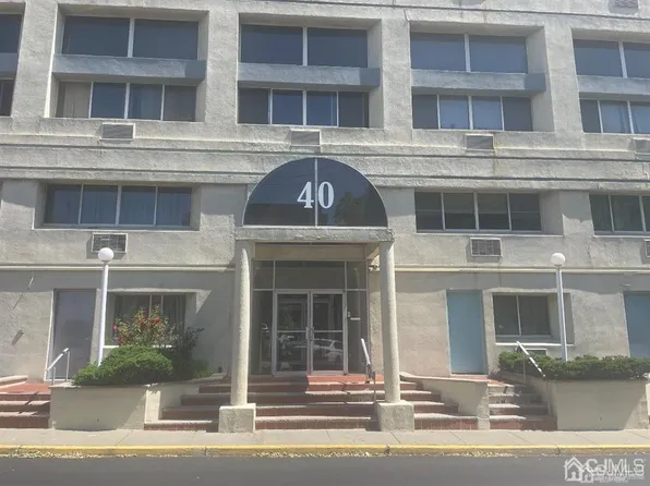 40 Fayette St APT 12, Perth Amboy, NJ 08861