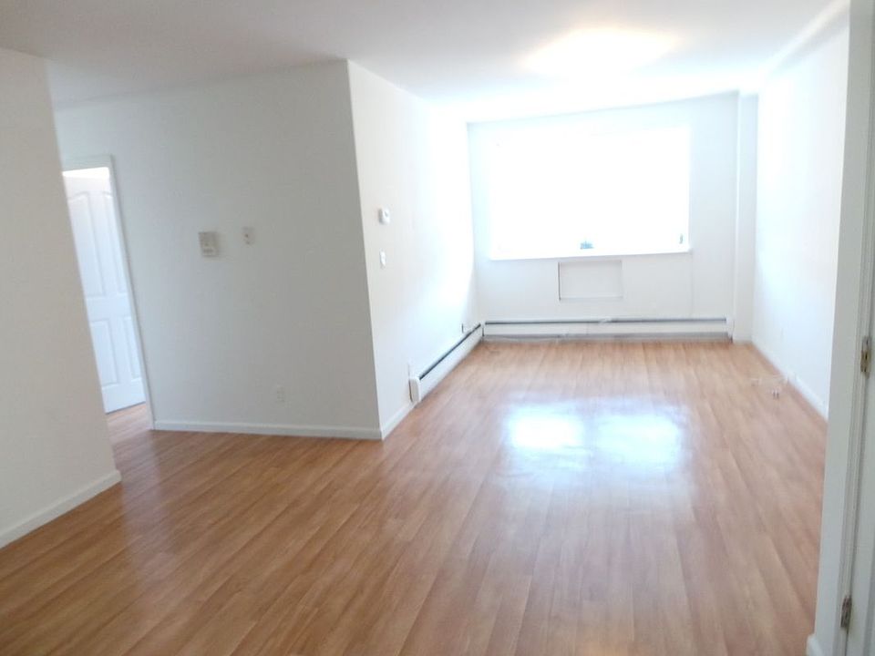 1st image of 723 5th Ave #2B