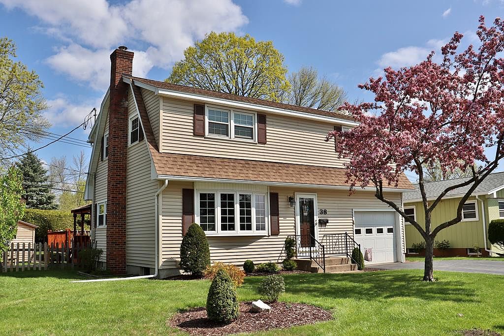 38 Crescent Dr, Plattsburgh, NY 12901 Zillow