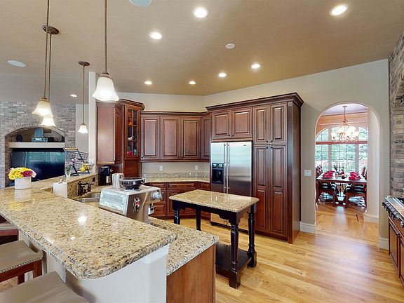 5th image of 2613 Partridge Ct