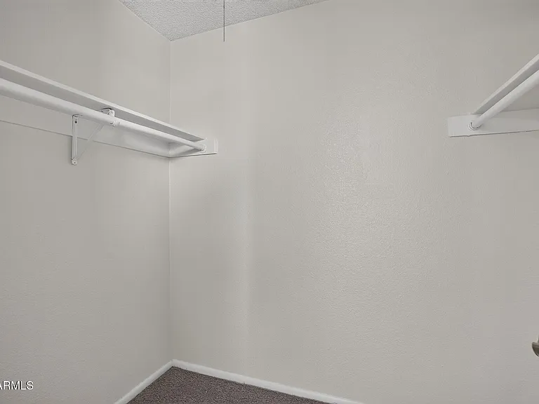 6320 W Carol Ave — Photo 11