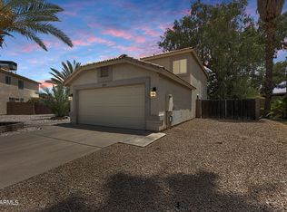 3035 E Topeka Dr, Phoenix, AZ 85050