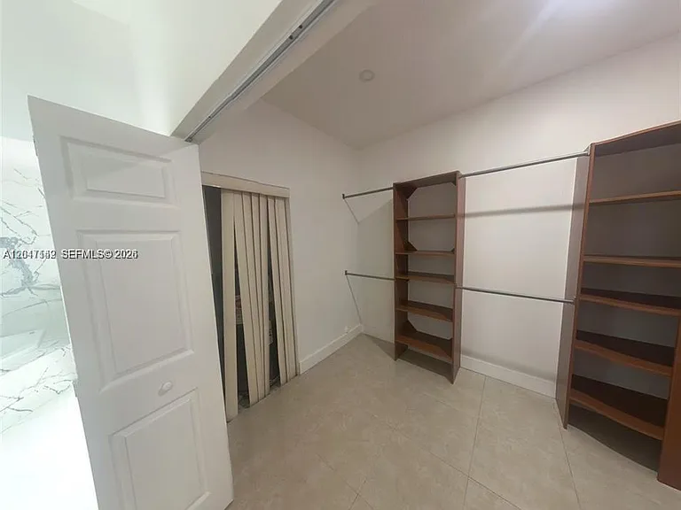 2701 NW 105th Ter — Photo 16