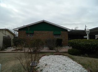 704 SW Arbuckle Ave, Lawton, OK 73501