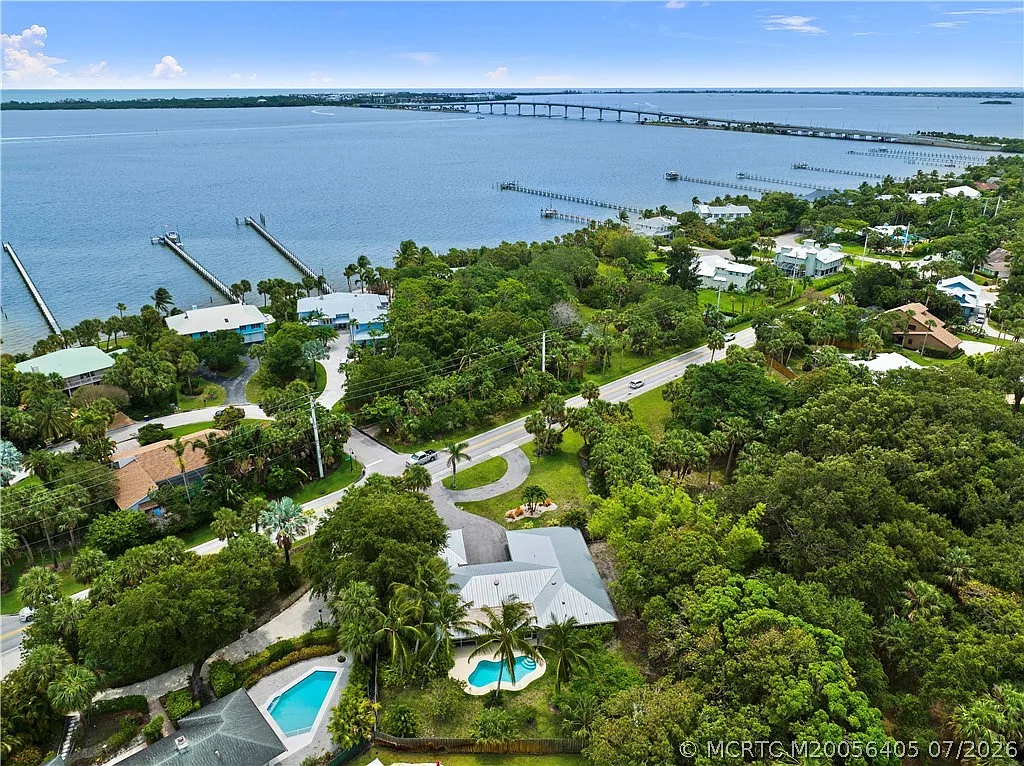 5 bed, 4.0 bath, 2429 sqft, $5,500 — Photo 3