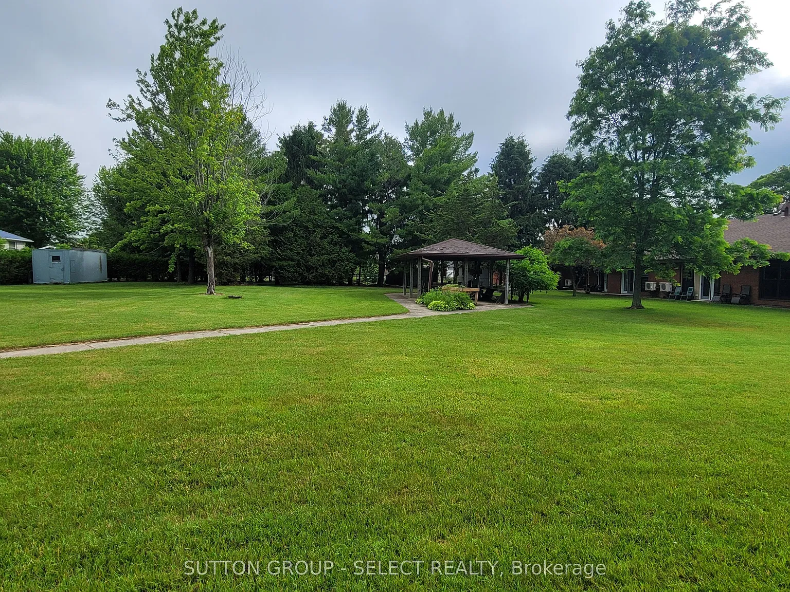 2 bed, $2,250 — Photo 2