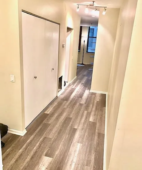 740 S Federal St #302 — Photo 4