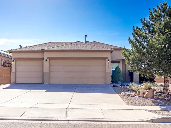 5200 Dulce Dr NE, Rio Rancho, NM 87144
