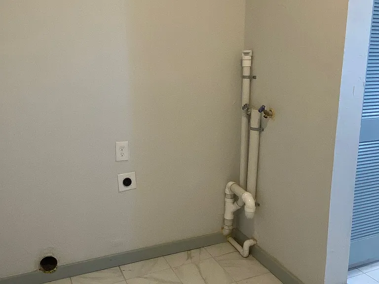 315 W Lilac Ln — Photo 20