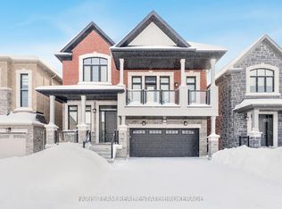 1425 Blackmore St, Innisfil, ON L9S 0P2