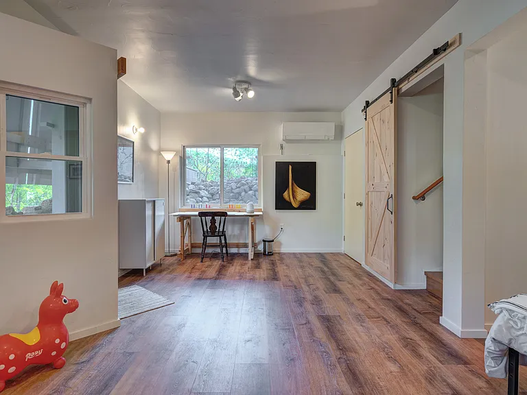 300 John Lemley Ln — Photo 35