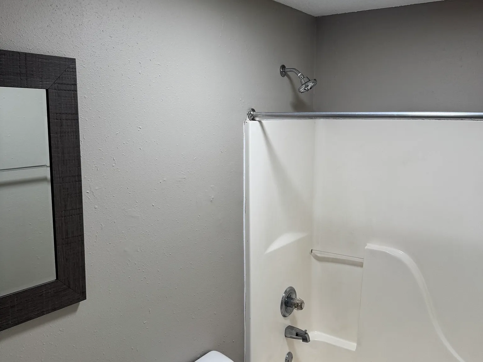 2 bed, $975 — Photo 3