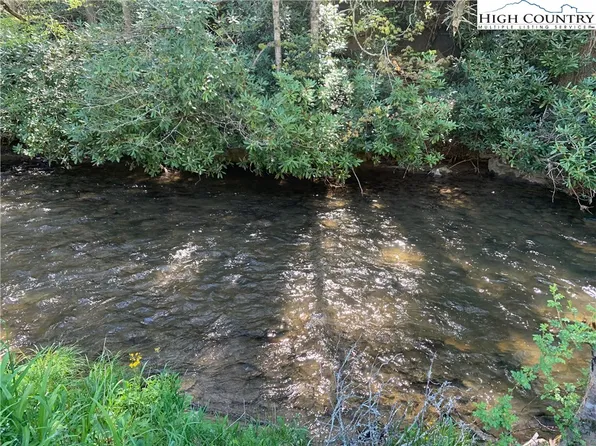 599 & 604 Big Horse Creek Road, Lansing, NC 28643
