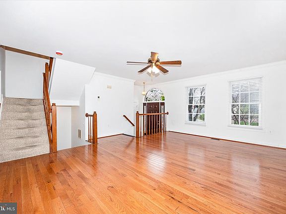 5th image of 5577 Rivendell Pl