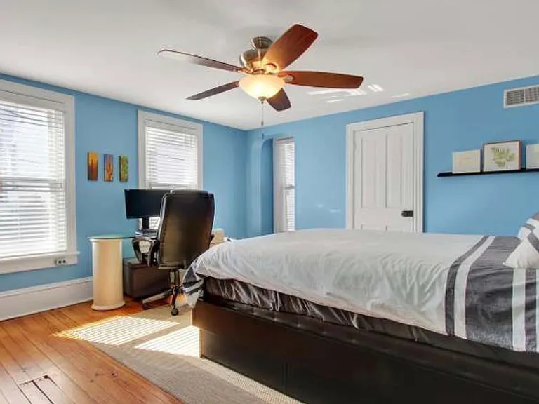 77 E Main St — Photo 16